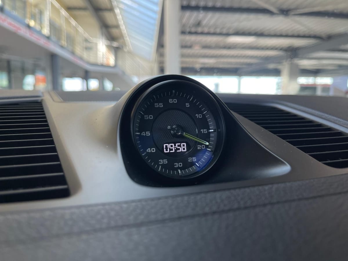 Porsche Cayenne PHEV Leder LED Pano Kamera Bose AHK voll foto 21