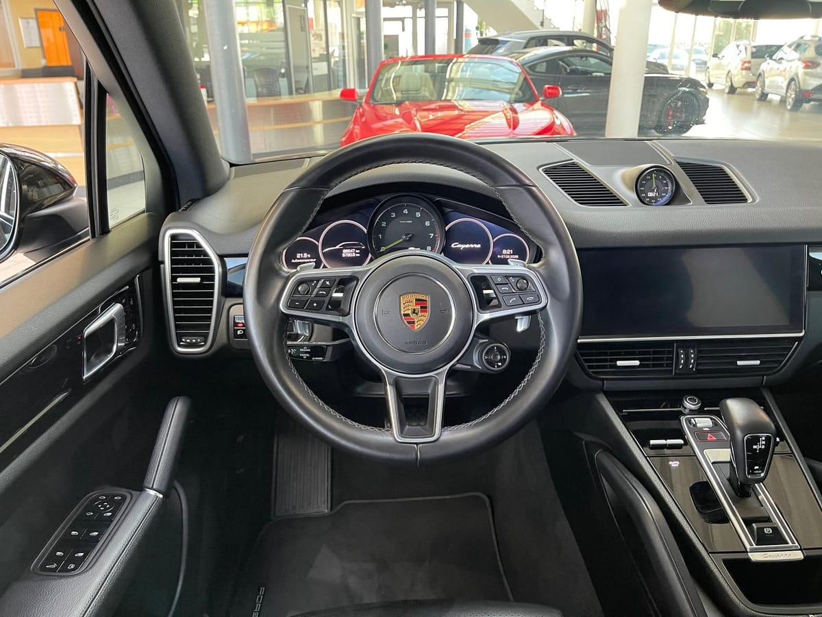 Porsche Cayenne PHEV Leder LED Pano Kamera Bose AHK voll foto 9