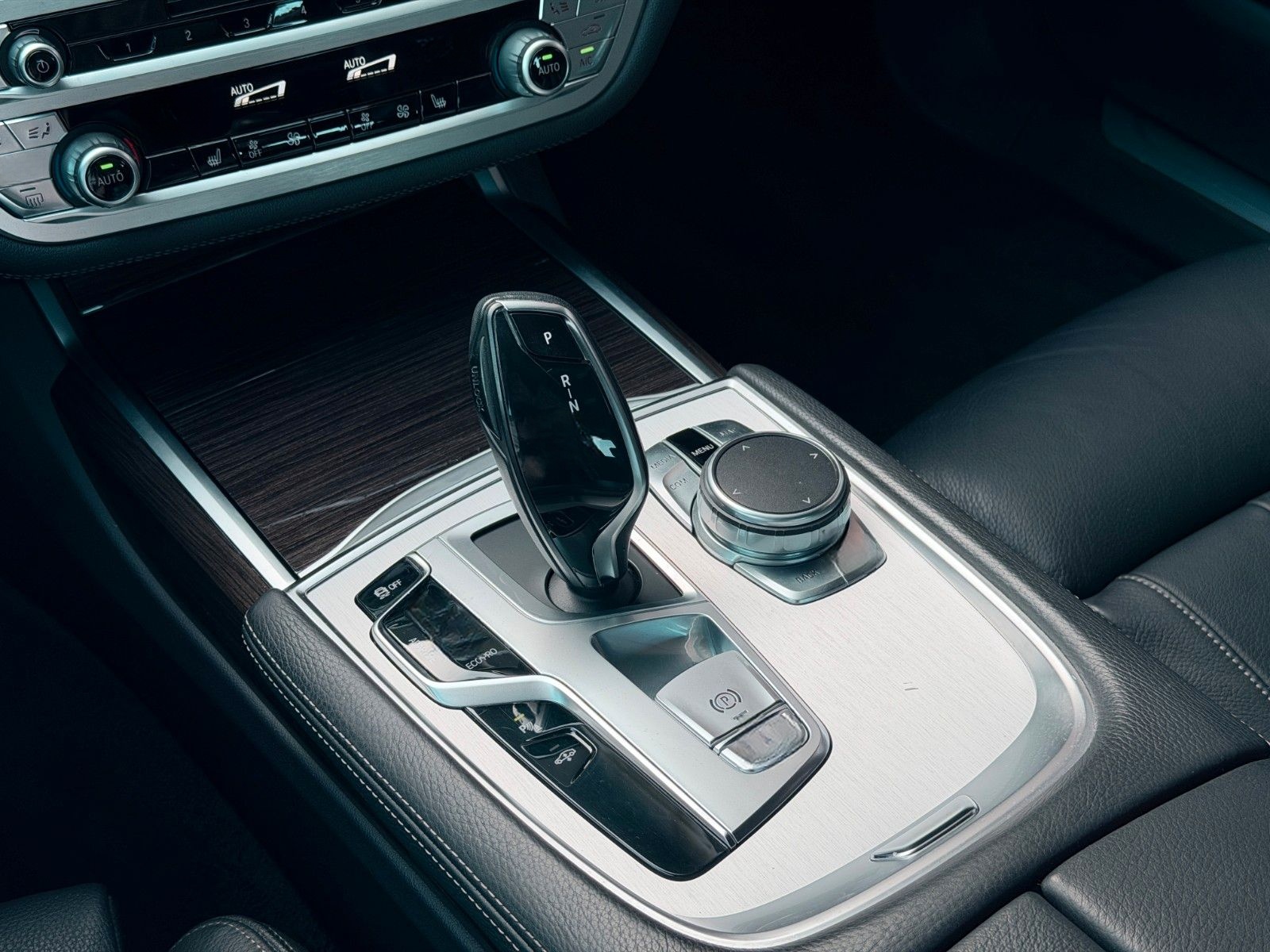 BMW 740 d xDrive *Driv.Ass.Plus*Schiebedach foto 20
