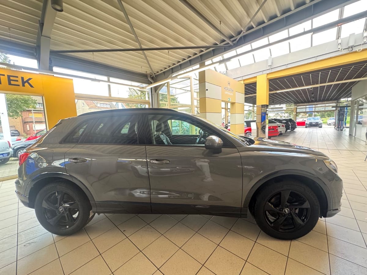 Audi Q3 35 TFSI Navi AHK Scheckheft Vir.Cock S-Line foto 4