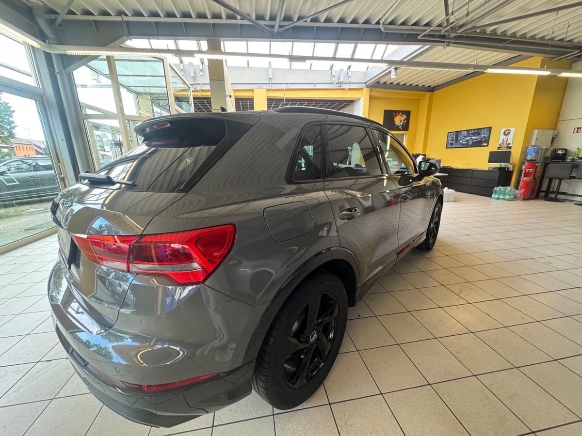 Audi Q3 35 TFSI Navi AHK Scheckheft Vir.Cock S-Line foto 5