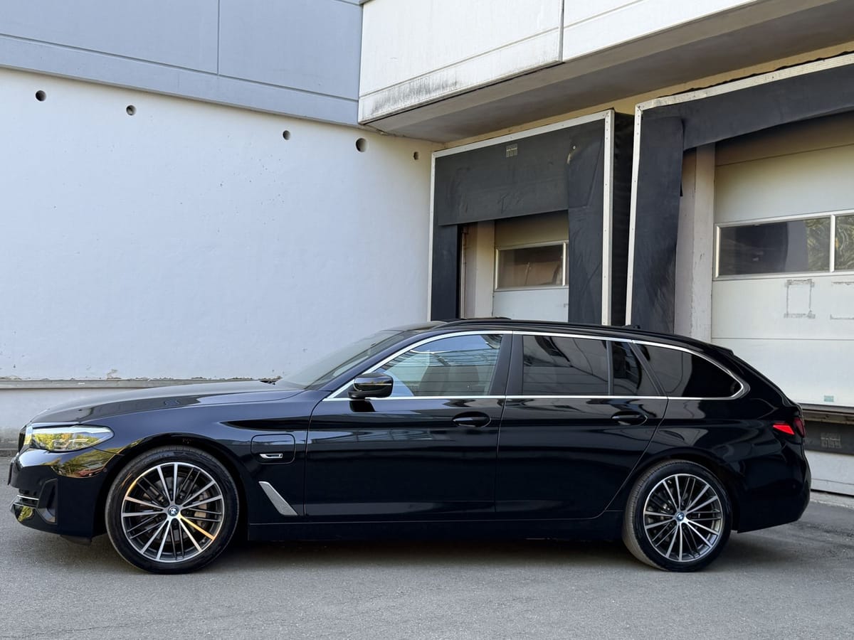 BMW 530 e LED LiveCock ACC Rü-Kamera Pano Ambiente foto 3
