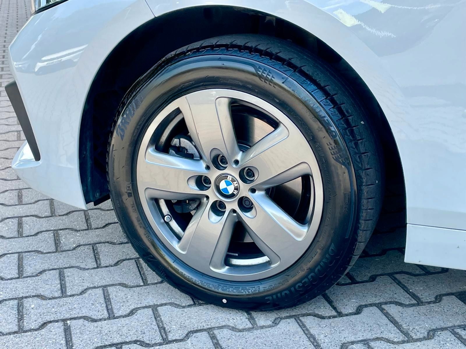 BMW 116i Advantage *SHZ*LHZ*NAVIGATION*CARPLAY* foto 9