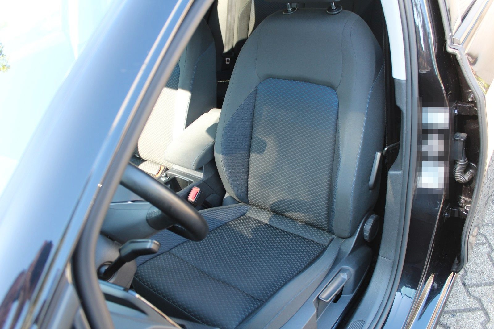 Volkswagen Golf VIII Lim. United*LED*Virtual Cockpit*Navi foto 11