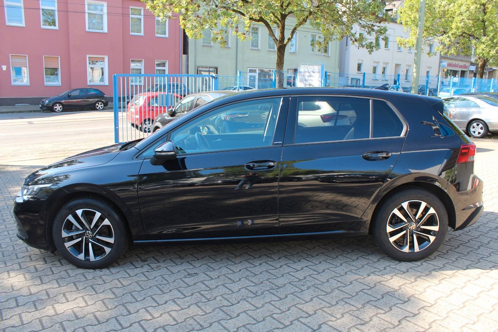 Volkswagen Golf VIII Lim. United*LED*Virtual Cockpit*Navi foto 4