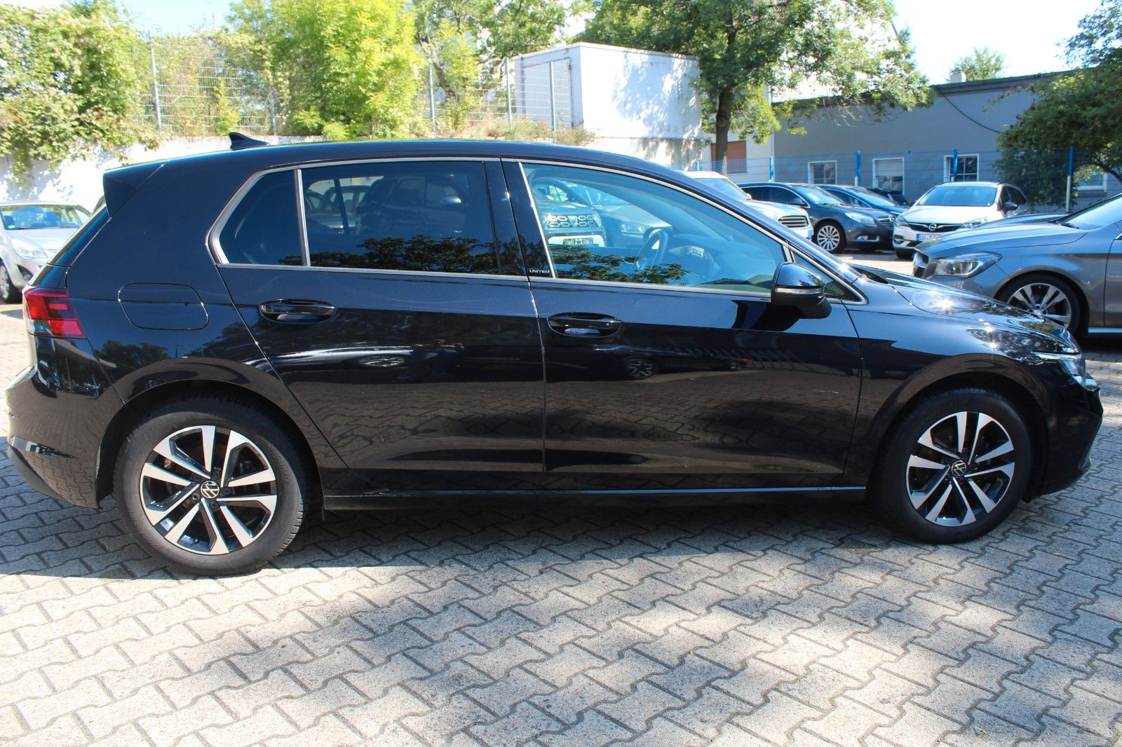 Volkswagen Golf VIII Lim. United*LED*Virtual Cockpit*Navi foto 8