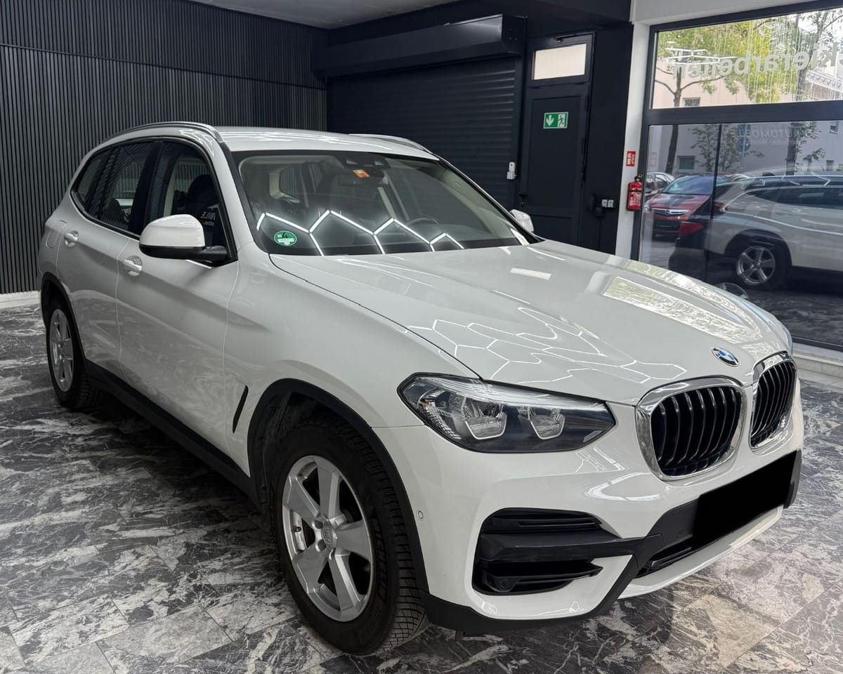 BMW X3 xDrive 20 i Advantage Automatik Leder TÜV neu foto 4