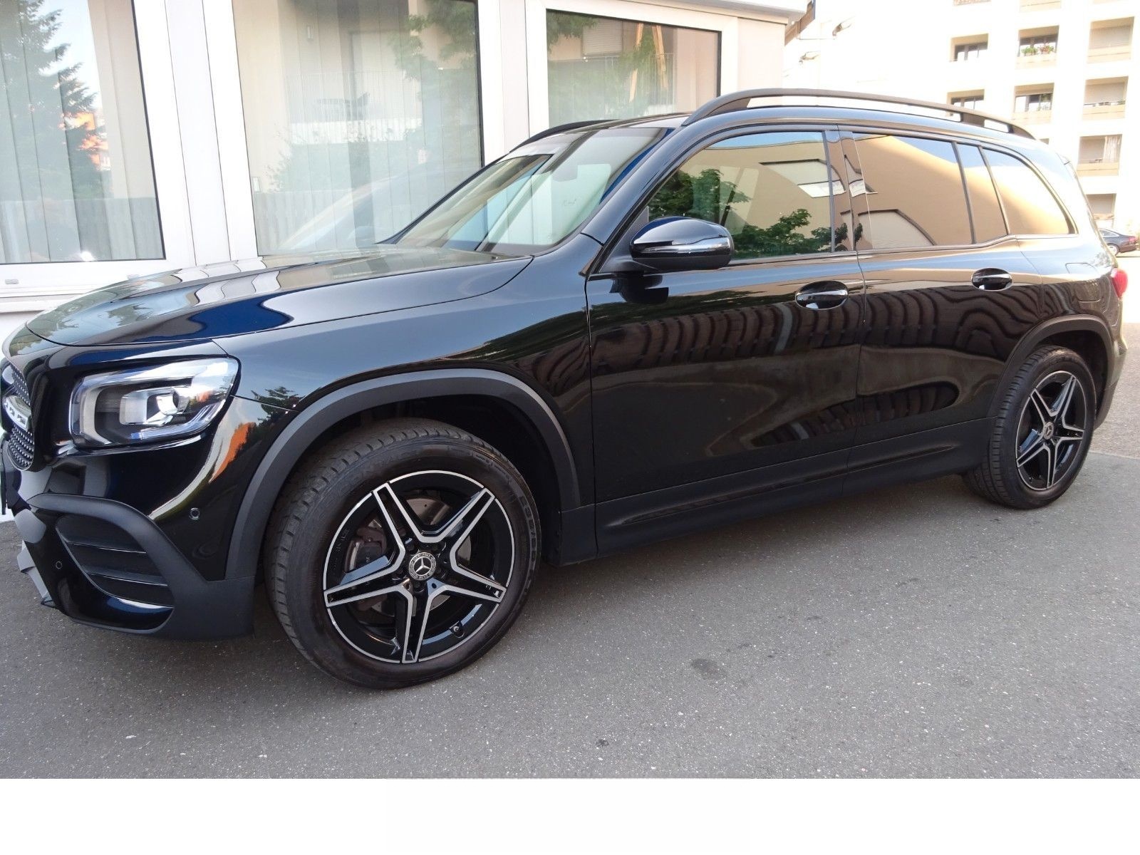 Mercedes-Benz GLB 200 d.AMG Line.AHK.LED.MBUX.HUD.Spurhalte foto 4
