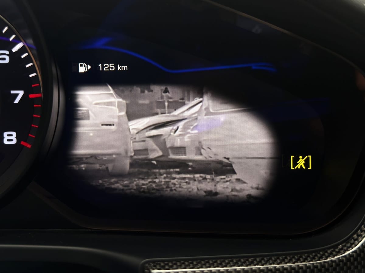 Porsche Panamera 4s Sport Turismo CARBON BURMESTER CHRON foto 25