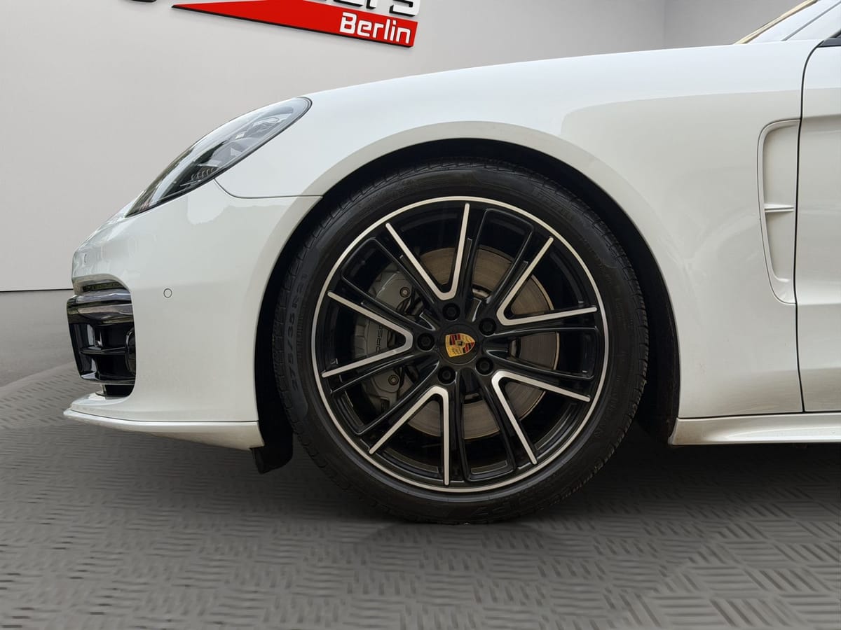 Porsche Panamera 4s Sport Turismo CARBON BURMESTER CHRON foto 4