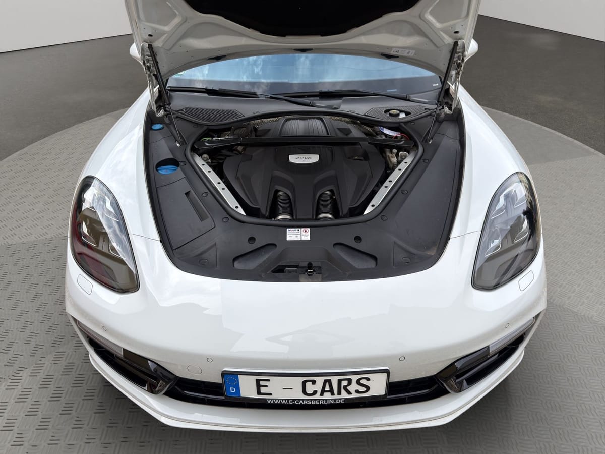 Porsche Panamera 4s Sport Turismo CARBON BURMESTER CHRON foto 6
