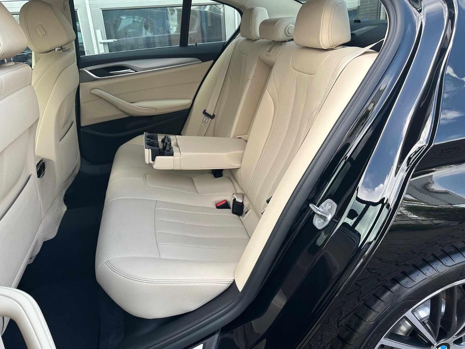 BMW 520d xDr *ACC*DRIVING*4-ZONEN KL.*KAM*HiFi*LEDER foto 11