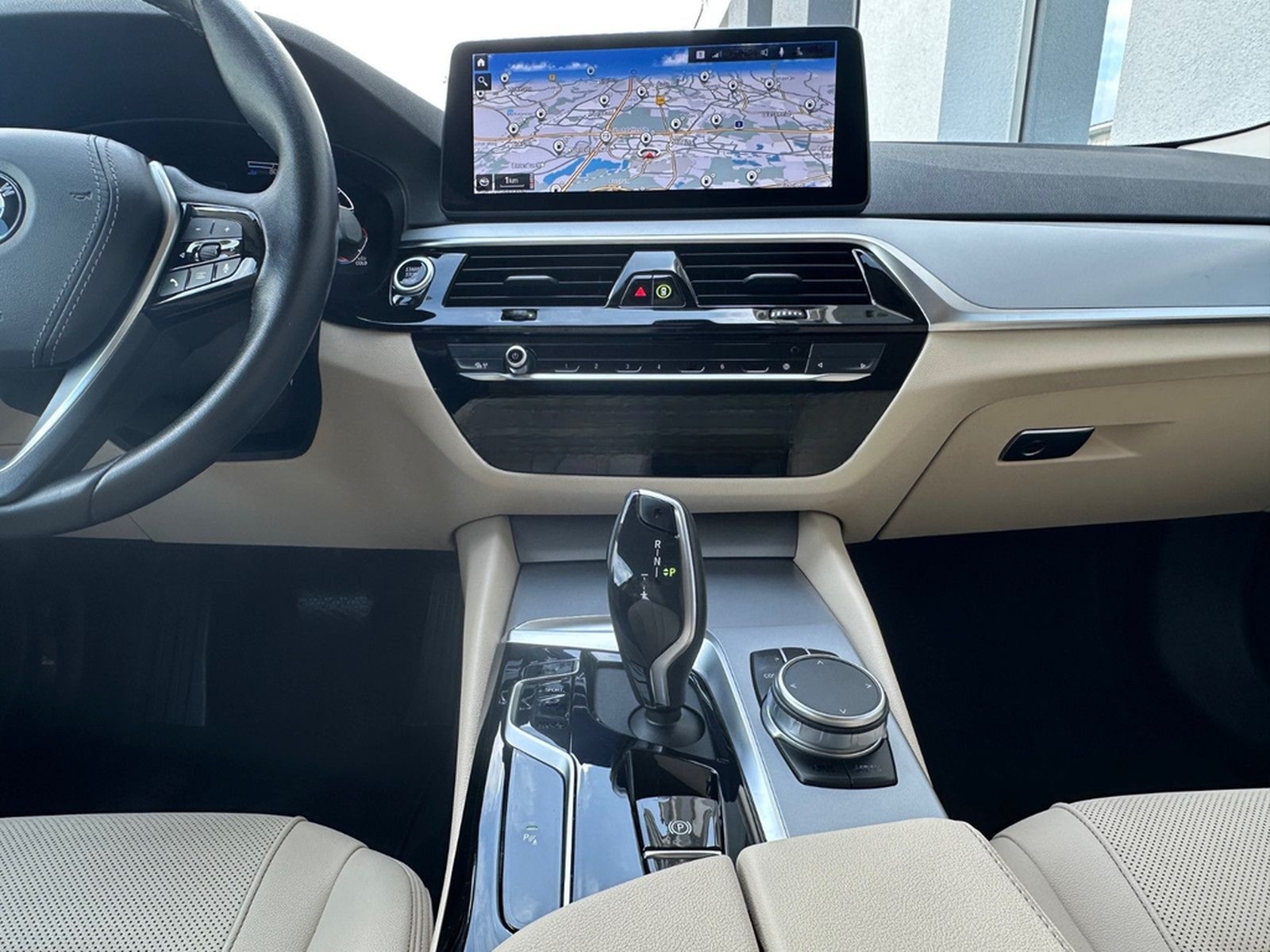 BMW 520d xDr *ACC*DRIVING*4-ZONEN KL.*KAM*HiFi*LEDER foto 21