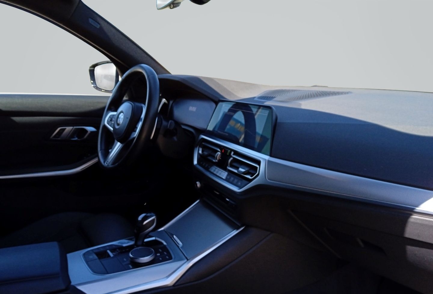 BMW 320 e MSport Touring + LED+Kamera+DAB+HIFI+ foto 10