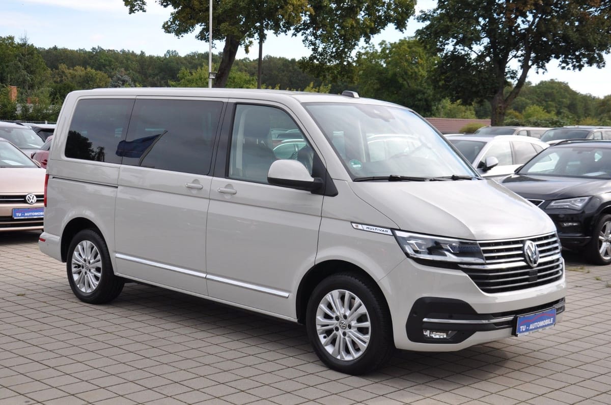 Volkswagen T6.1 Multivan DSG Generation Six STANDHZ-ACC-LED