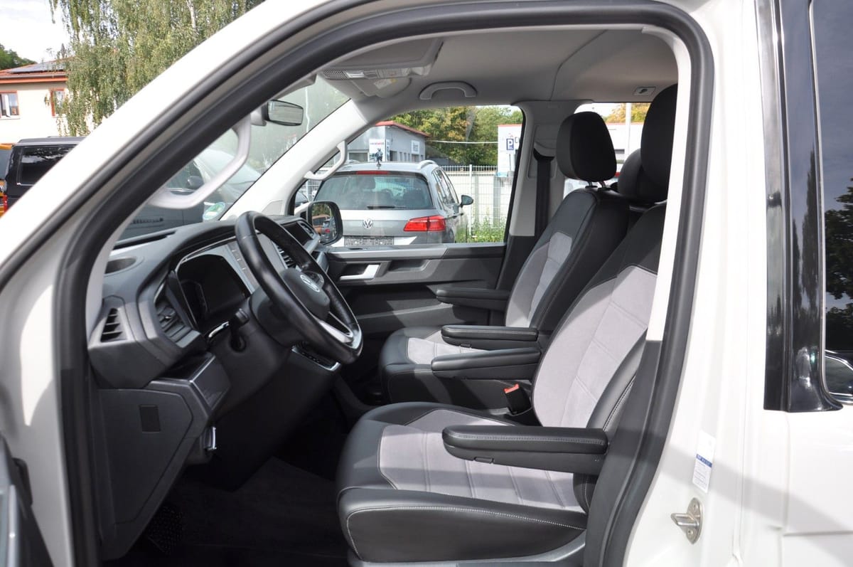 Volkswagen T6.1 Multivan DSG Generation Six STANDHZ-ACC-LED foto 18