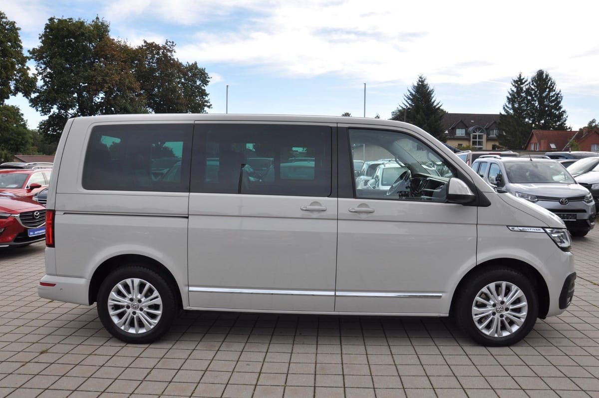 Volkswagen T6.1 Multivan DSG Generation Six STANDHZ-ACC-LED foto 8