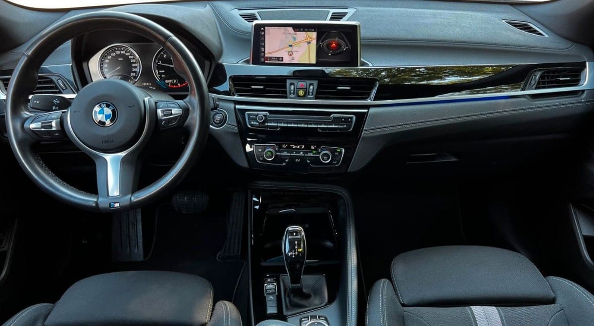 BMW X2 sDrive 20 i Advantage Plus foto 14