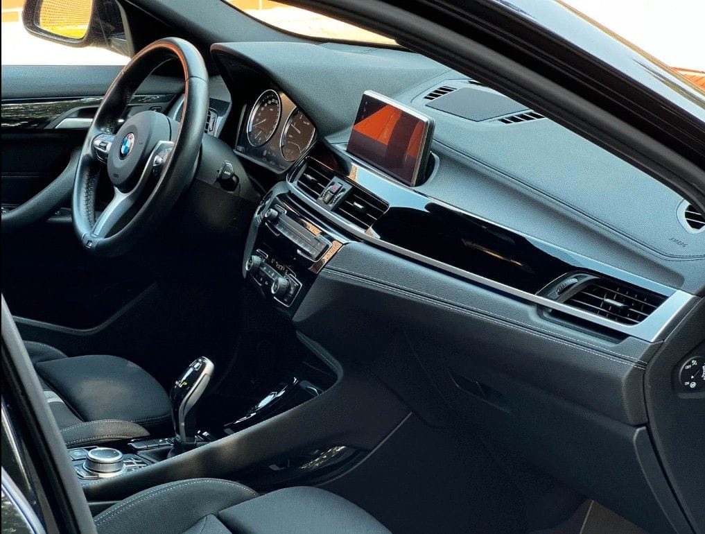 BMW X2 sDrive 20 i Advantage Plus foto 16