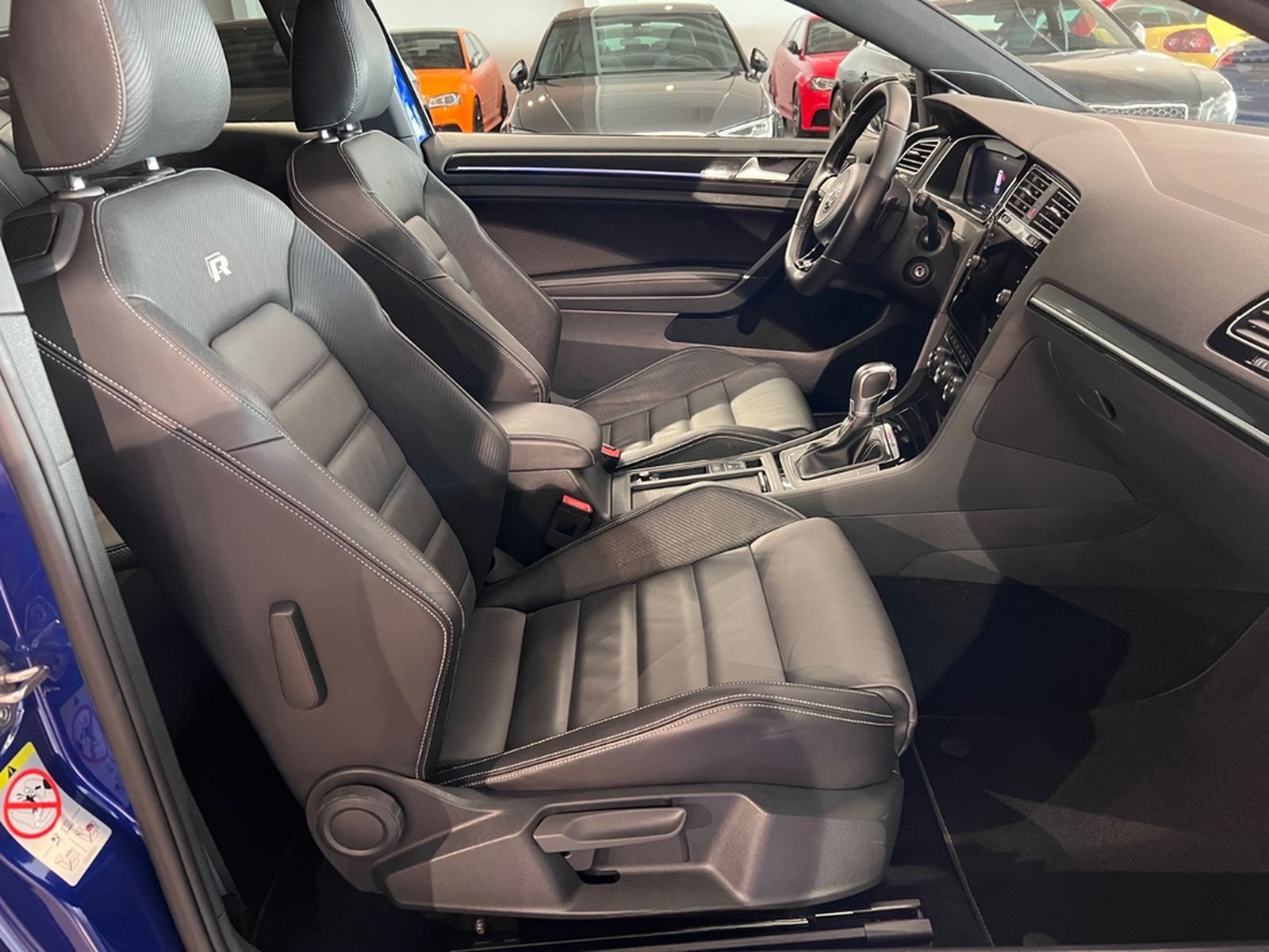 Volkswagen Golf 2.0TSI DSG 4MOTION R  2türig DYNAUDIO NAVI foto 16