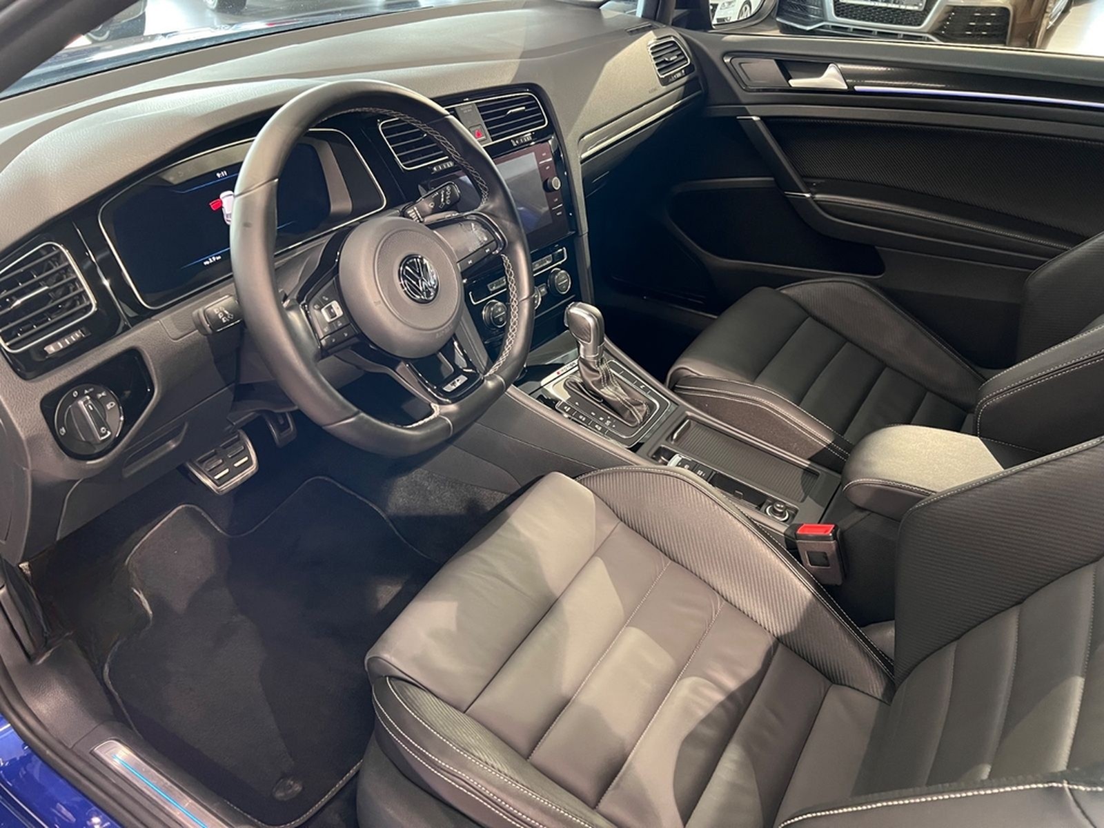 Volkswagen Golf 2.0TSI DSG 4MOTION R  2türig DYNAUDIO NAVI foto 19