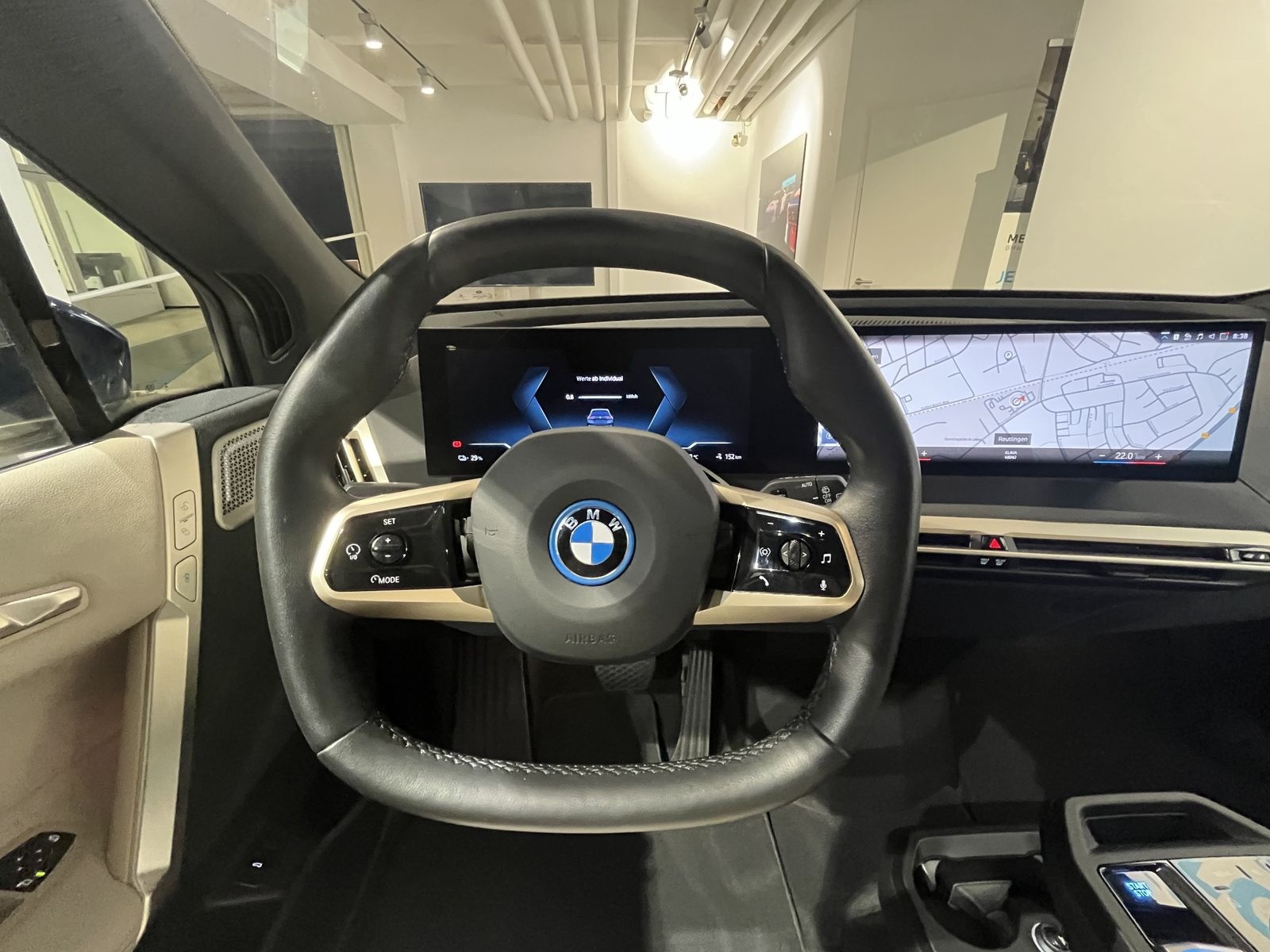 BMW iX M60 ab 595.-²/LCProf./B&W/Laserlicht/Pano/Sit foto 15
