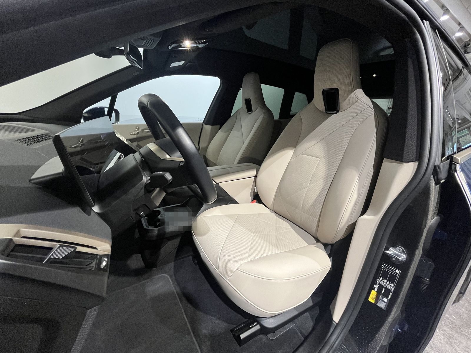 BMW iX M60 ab 595.-²/LCProf./B&W/Laserlicht/Pano/Sit foto 9