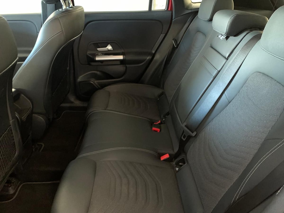 Mercedes-Benz EQA 300 4M Progressive Widescr 360K Distr+Memory foto 11