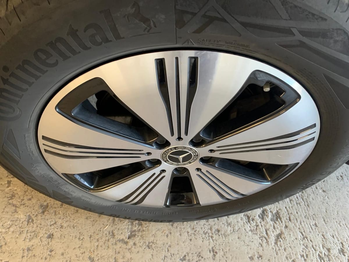 Mercedes-Benz EQA 300 4M Progressive Widescr 360K Distr+Memory foto 3
