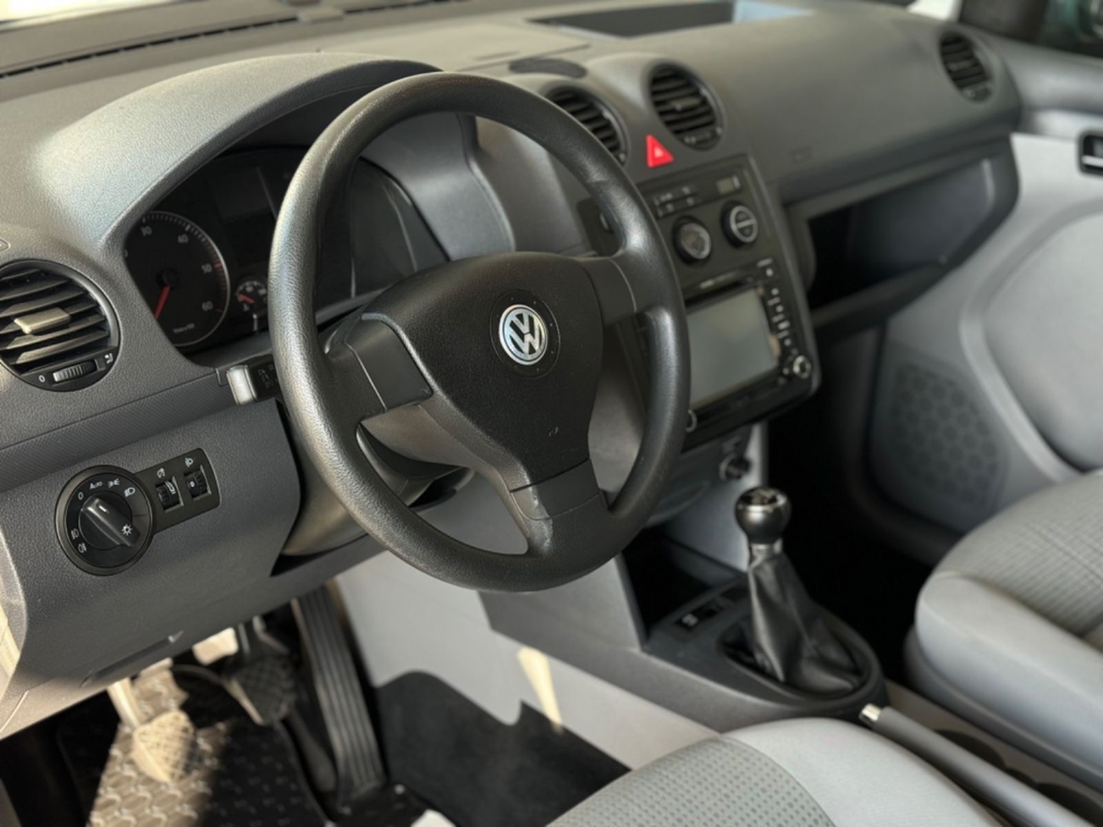 Volkswagen Caddy Maxi Life 2.0 TDI Behindertengerecht-Rampe foto 6
