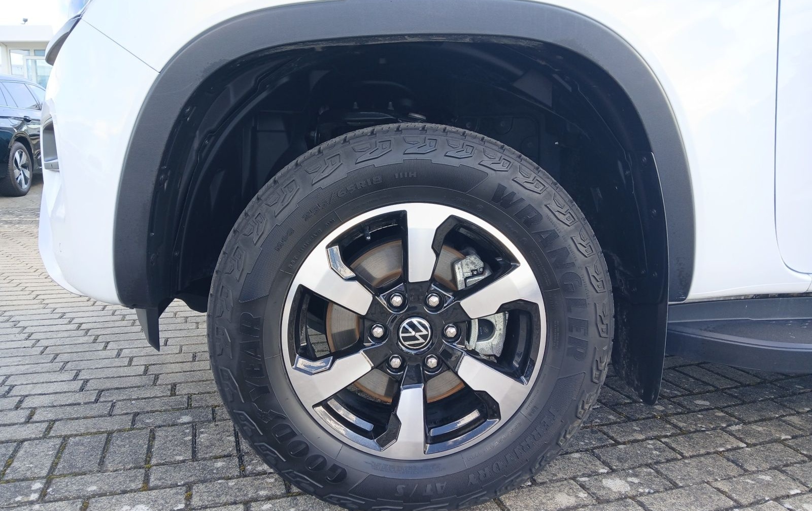 Volkswagen Amarok TDI Life DSG 4M LED AHK AID SITZH. foto 9