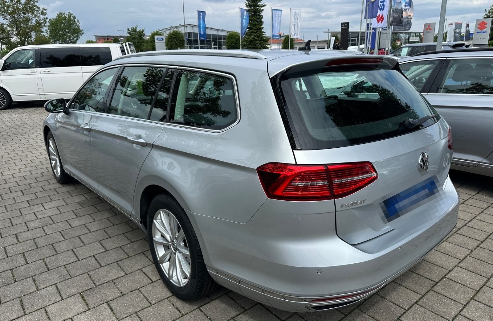 Volkswagen Passat Variant Highline BMT/Start-Stopp foto 2