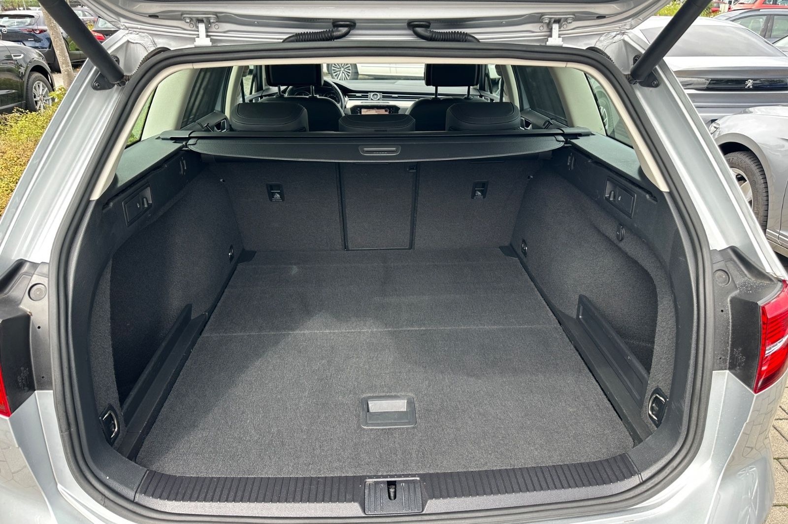 Volkswagen Passat Variant Highline BMT/Start-Stopp foto 13