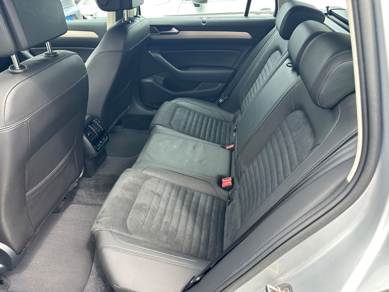 Volkswagen Passat Variant Highline BMT/Start-Stopp foto 5