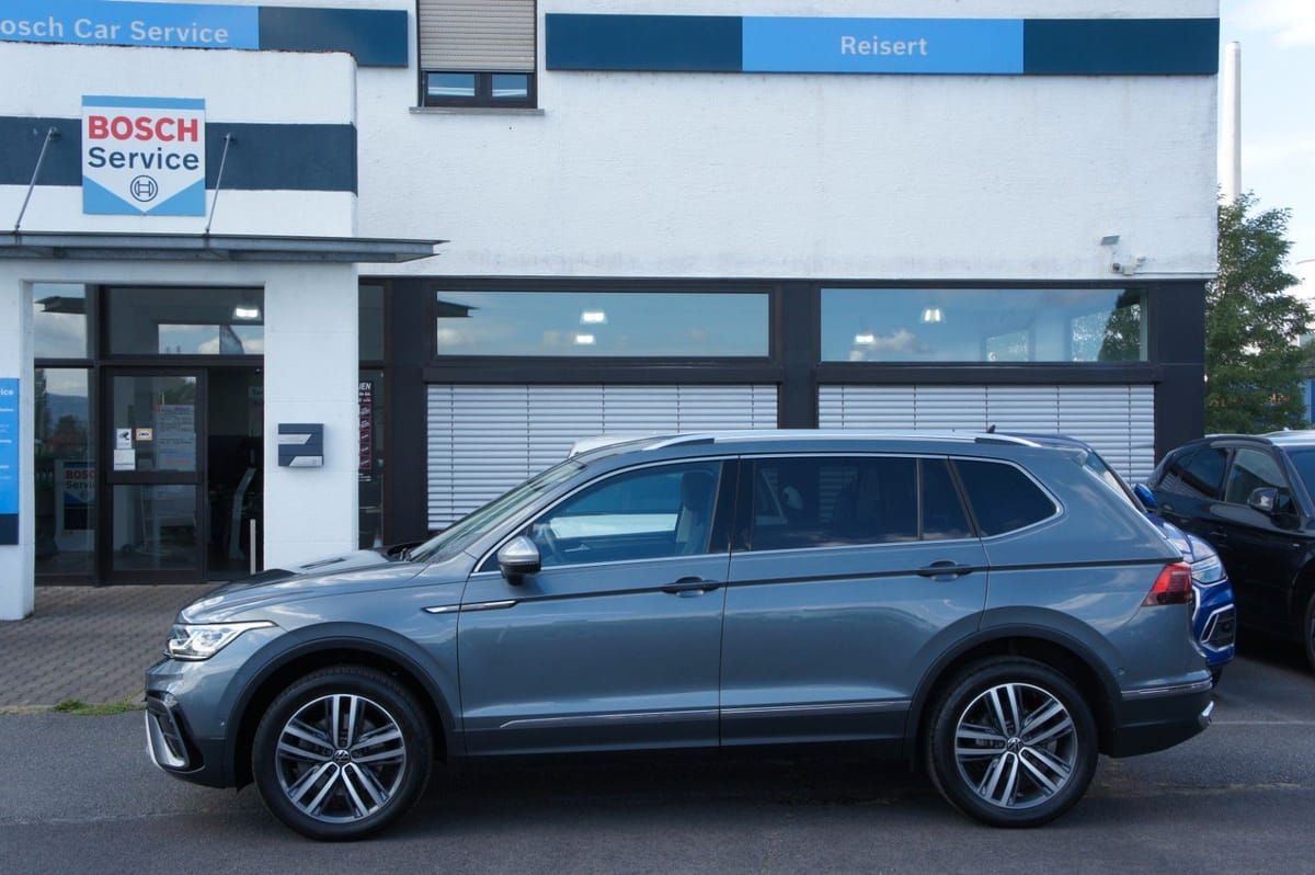 Volkswagen Tiguan Allspace Elegance 4x4 19Z STDHZ LEDER IQ foto 3