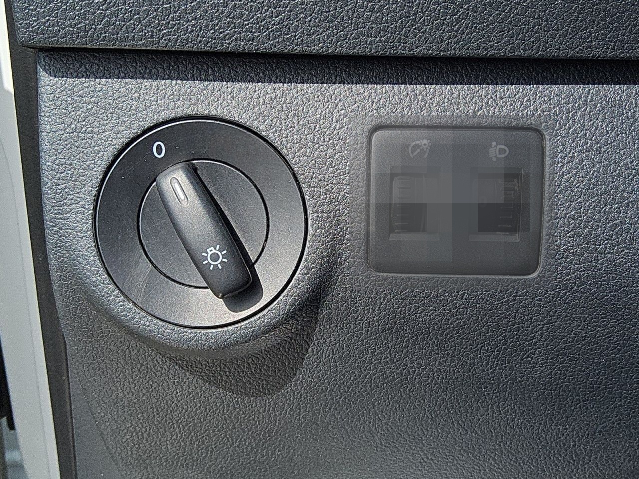 Volkswagen Caddy Kombi 5-Sitzer Motor 2.0 l TDI 4Motion foto 15