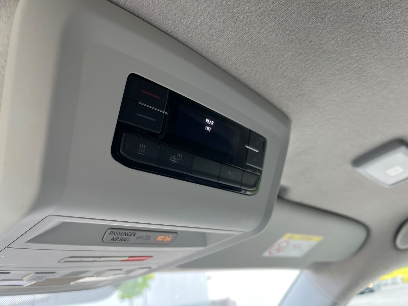 Volkswagen T6.1 Caravelle 4MOTION*Standheizung*8-Sitze* foto 11