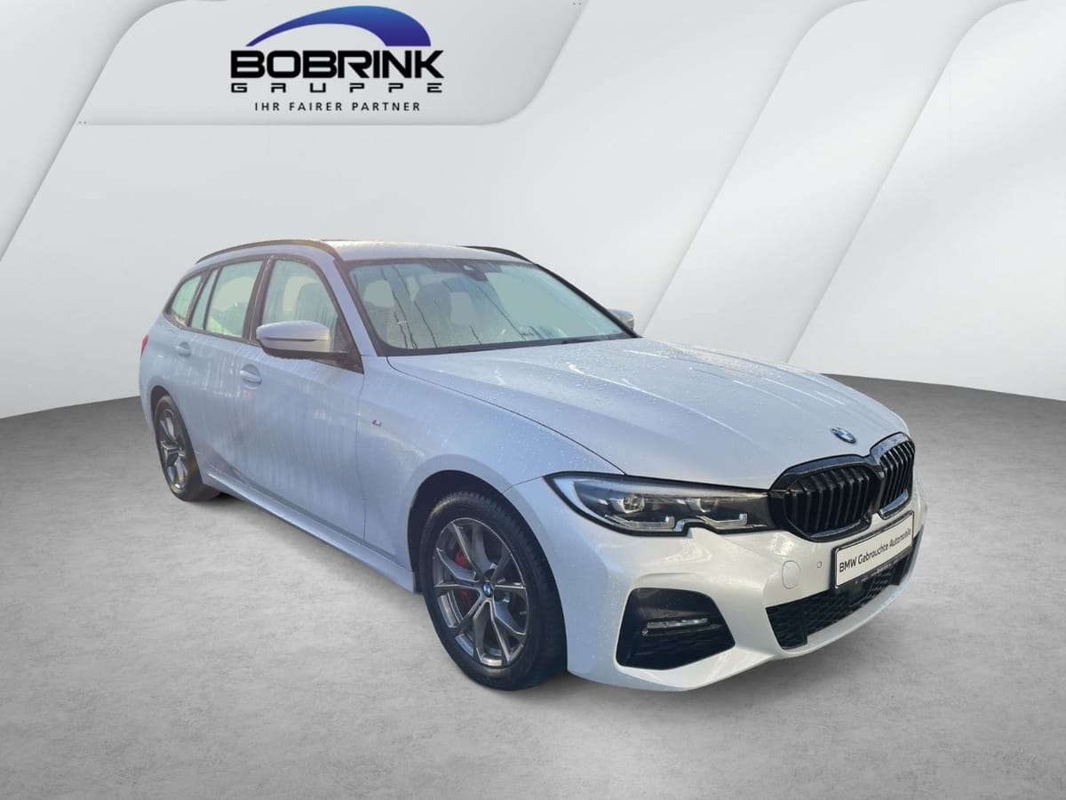 BMW 330 e xDrive Touring M Sport Hybrid Head-Up HK foto 2