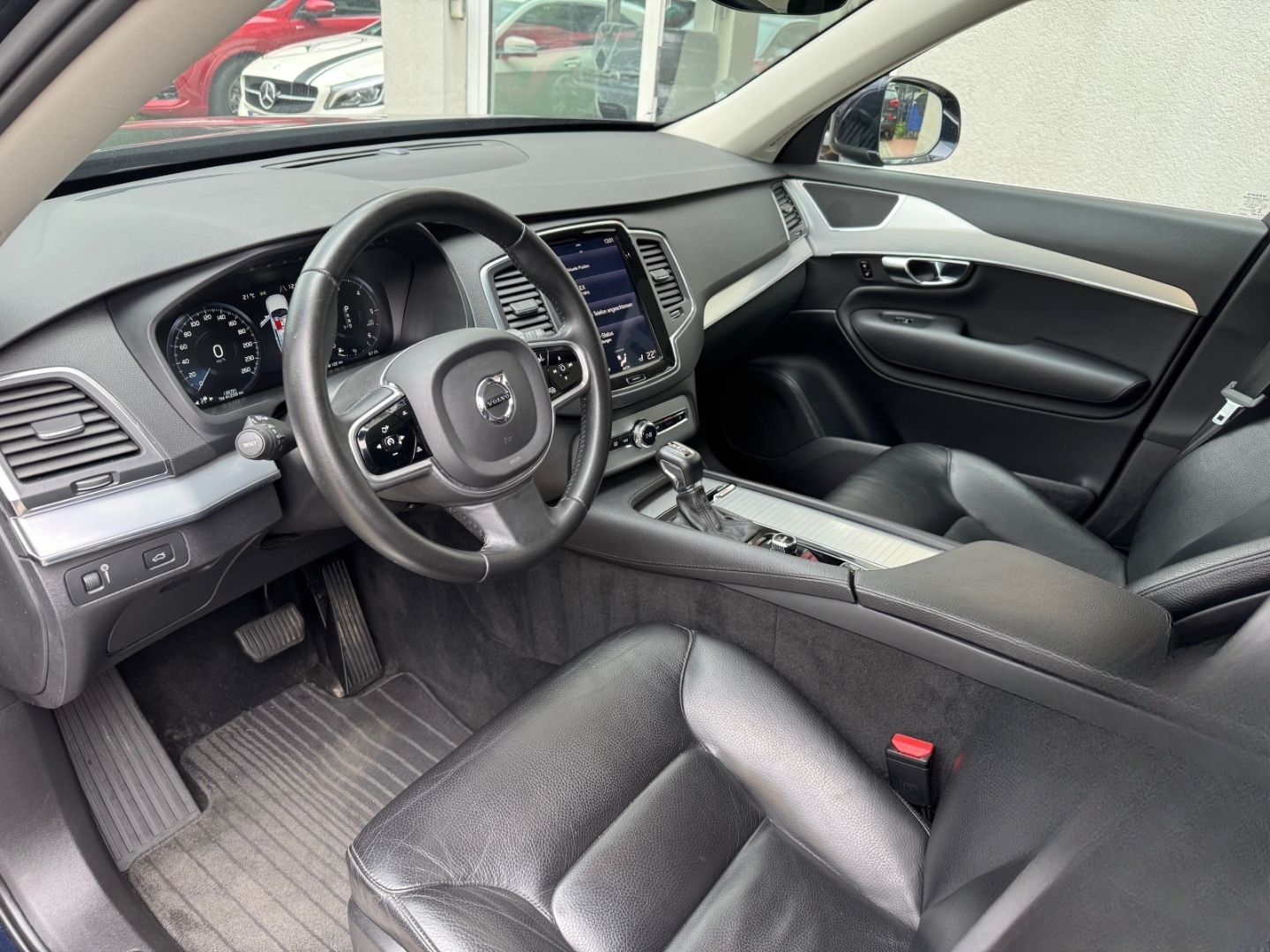 Volvo XC90 Momentum 2WD Pano Navi LED 7-Sitzer Keyless foto 9