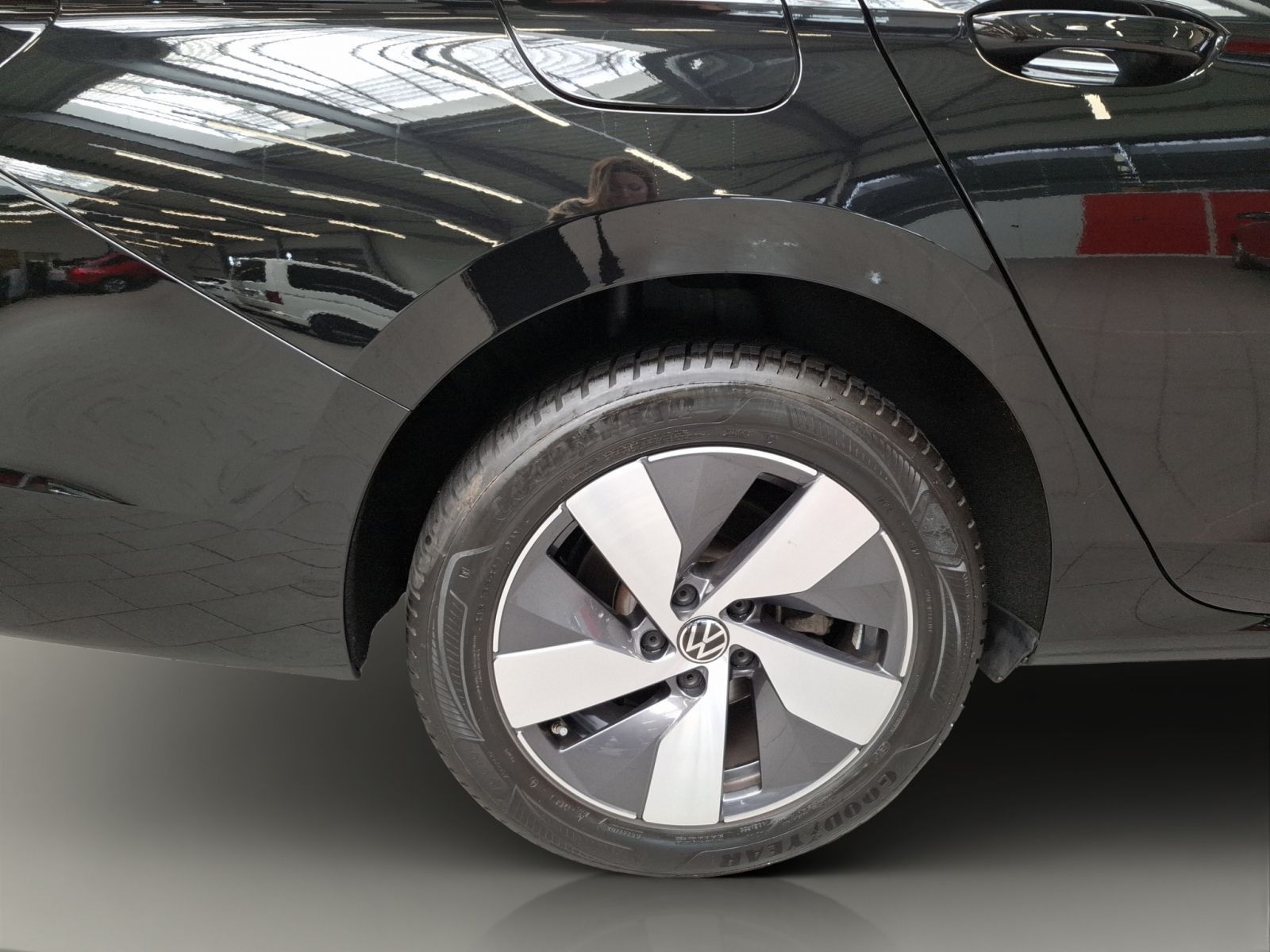 Volkswagen Passat Elegance 2,0 l TDI SCR 4MOTION 14 2 kW (1 foto 20