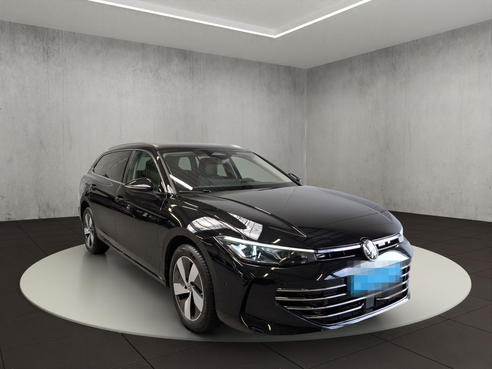 Volkswagen Passat Elegance 2,0 l TDI SCR 4MOTION 14 2 kW (1 foto 7