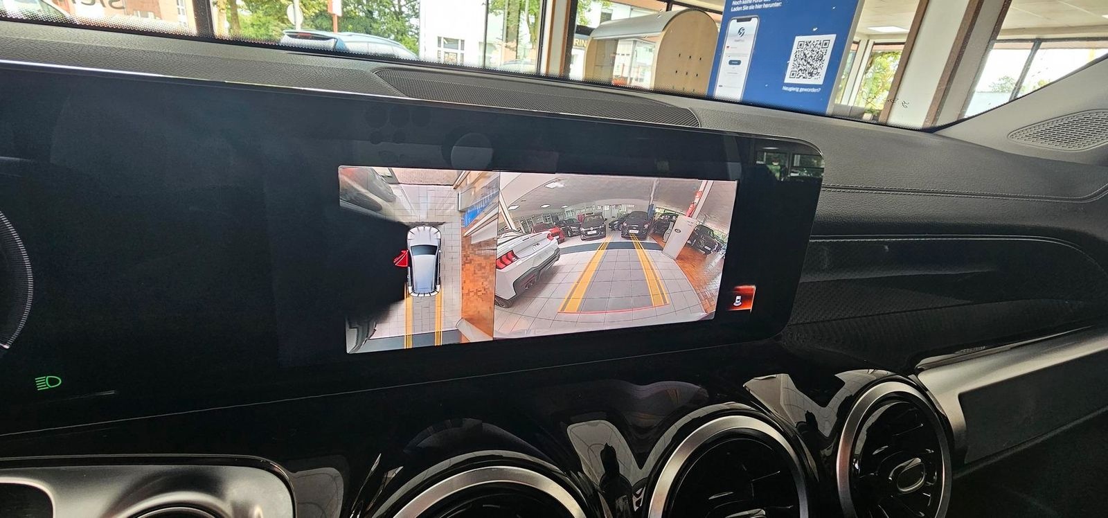 Mercedes-Benz GLB 200 d 8G-DCT AMG Line LED Keyless ACC Leder  foto 12