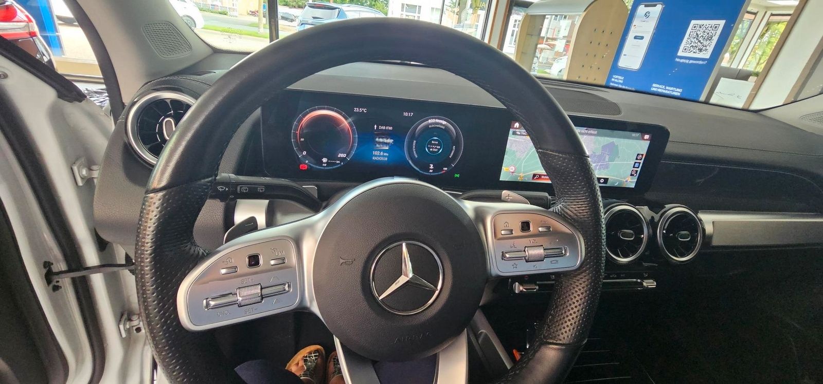 Mercedes-Benz GLB 200 d 8G-DCT AMG Line LED Keyless ACC Leder  foto 15