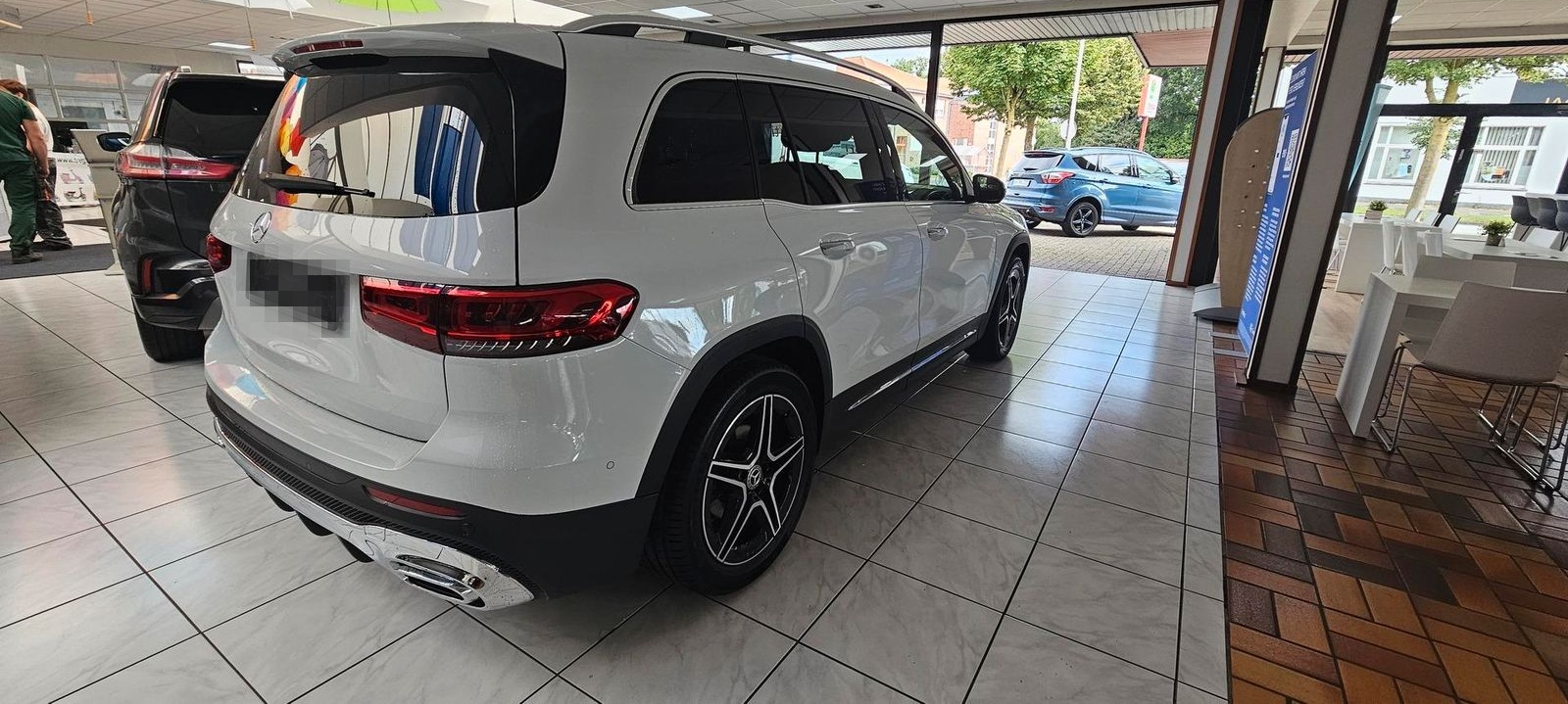 Mercedes-Benz GLB 200 d 8G-DCT AMG Line LED Keyless ACC Leder  foto 3