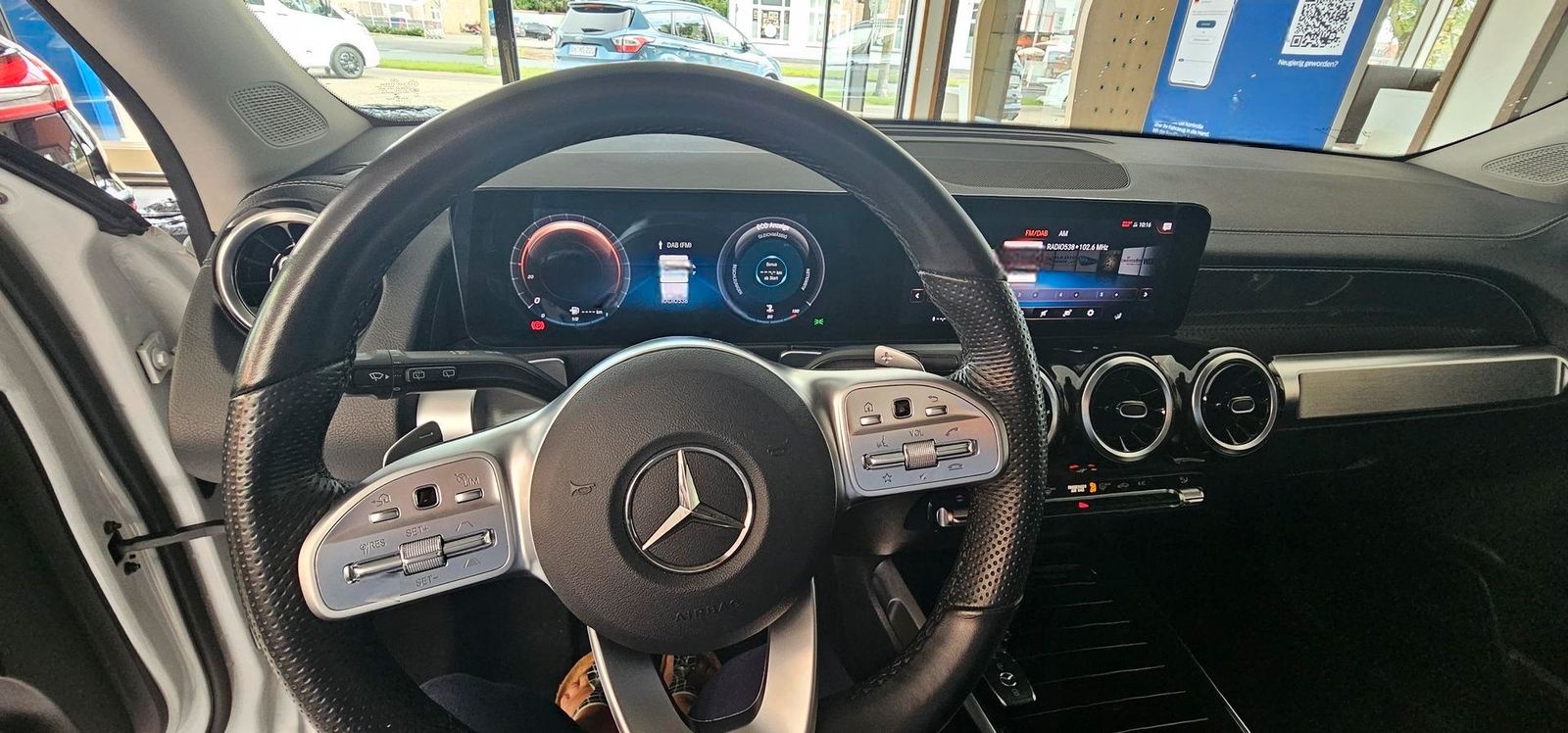 Mercedes-Benz GLB 200 d 8G-DCT AMG Line LED Keyless ACC Leder  foto 9