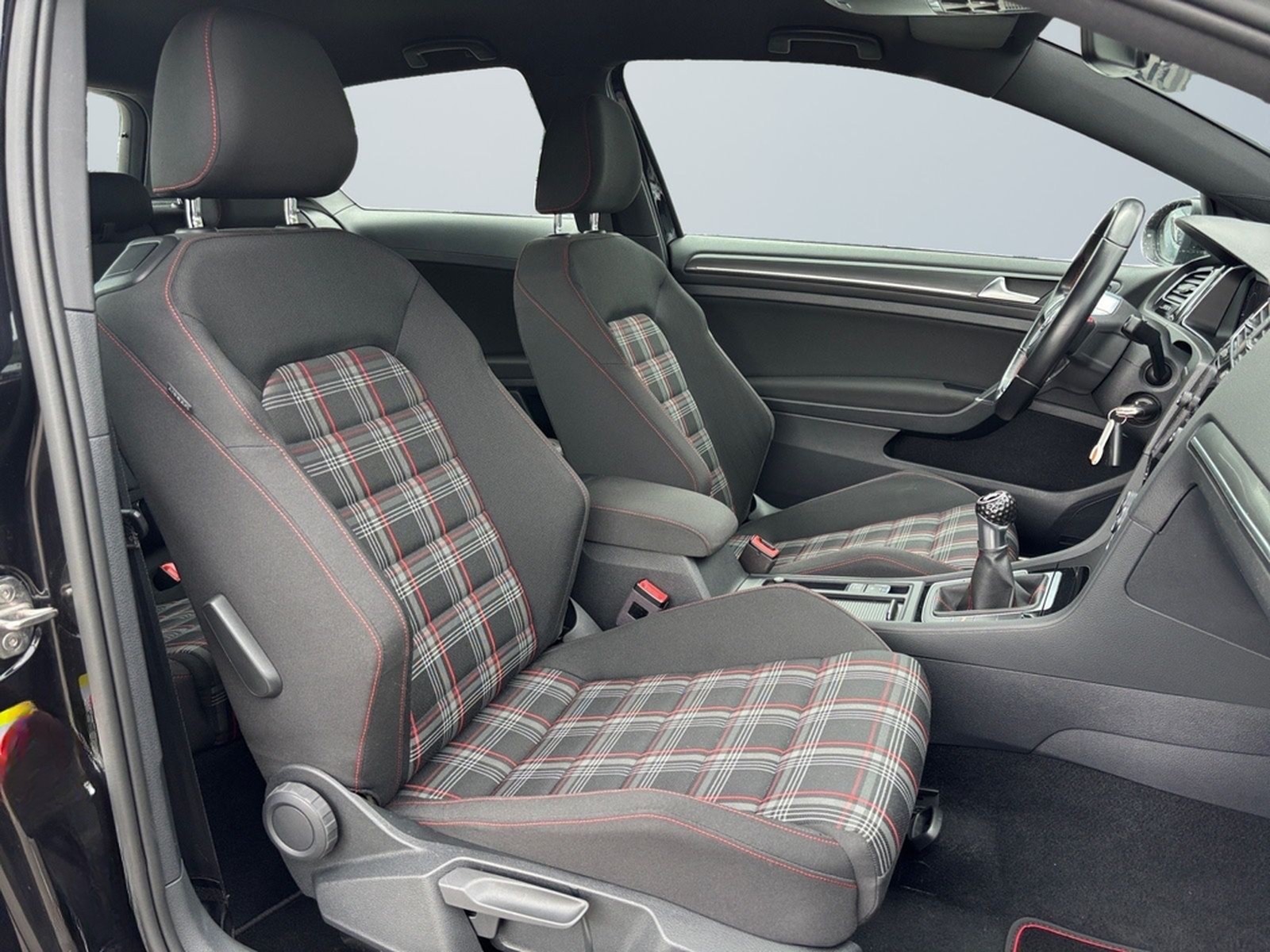 Volkswagen Golf VII Lim GTI Performance/2.HAND/SHZ/SCHALTER foto 10