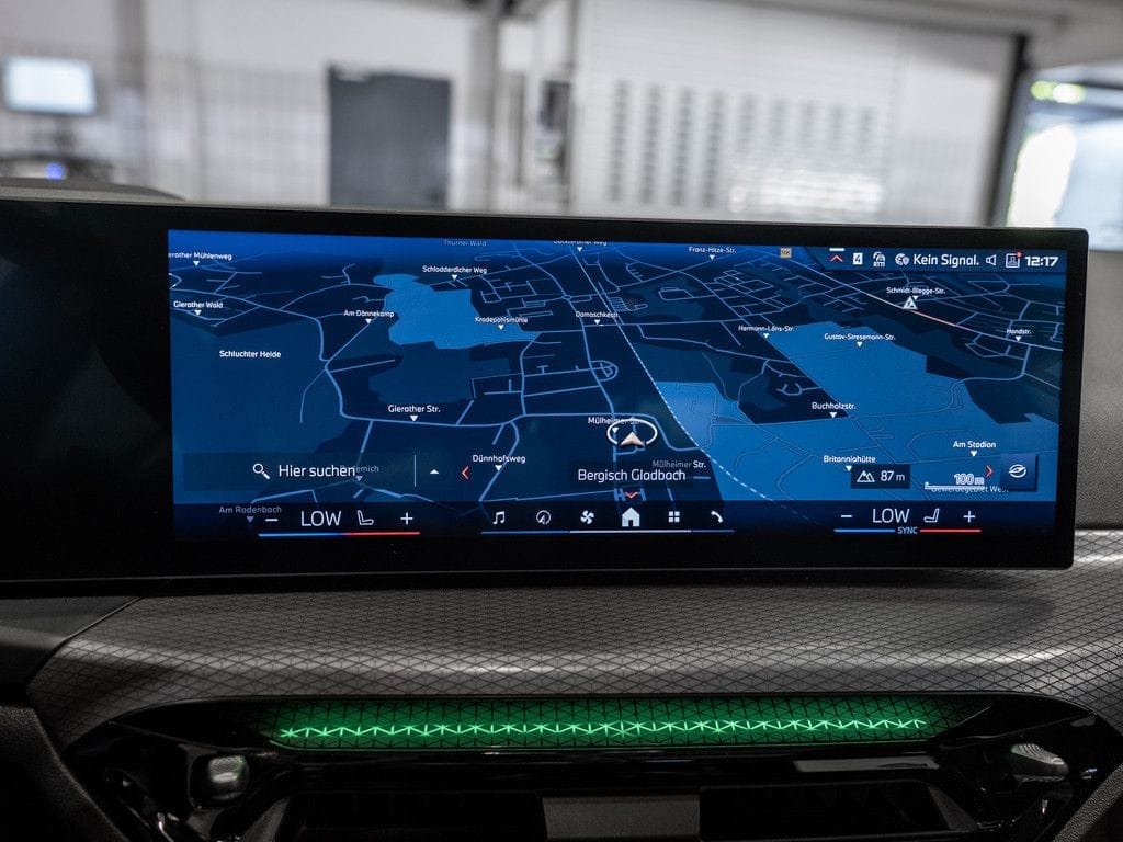 BMW 340 Touring xDrive M-Sport Pro PANO AHK HUD foto 15