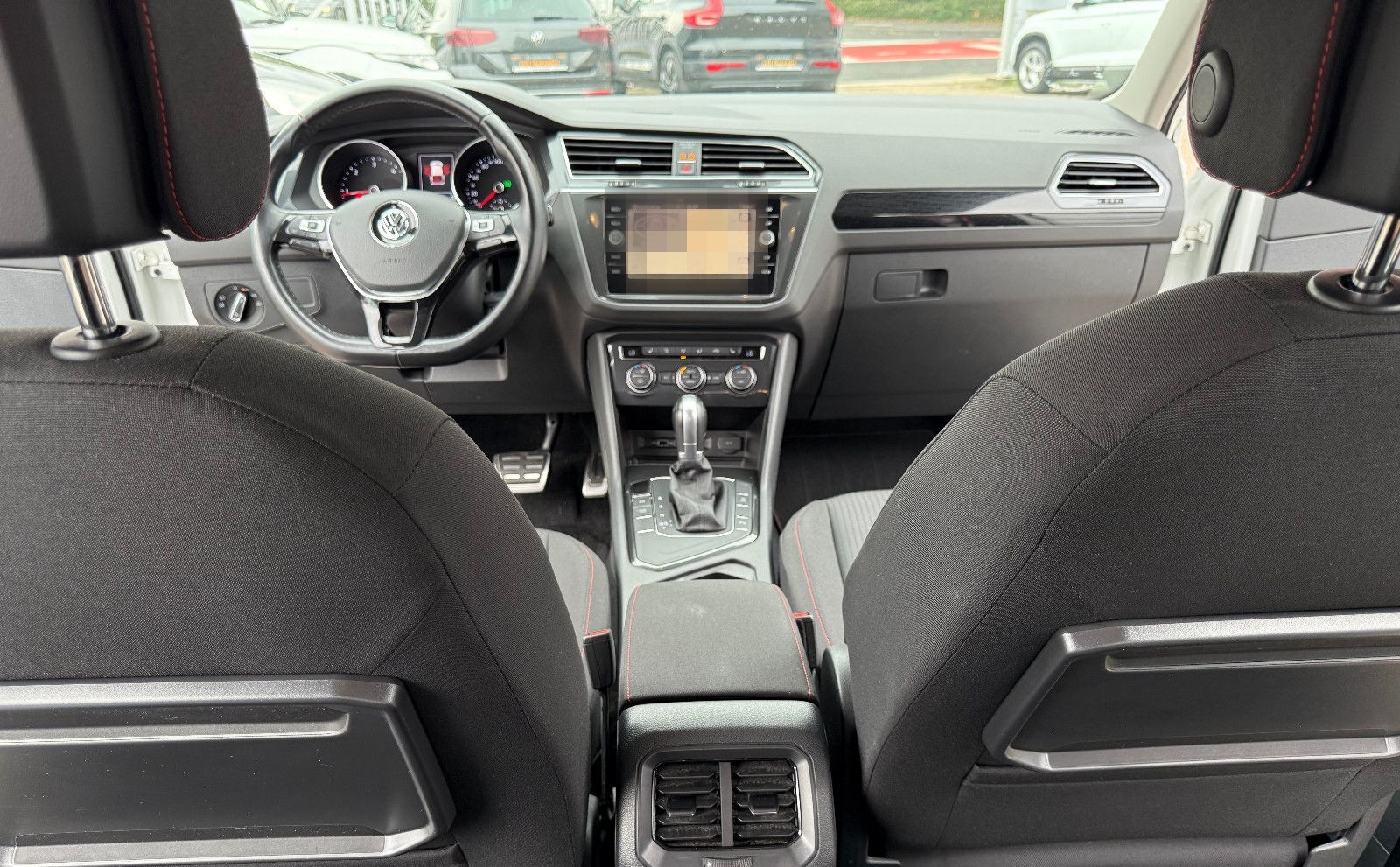 Volkswagen Tiguan Sound BMT/Start-Stopp DSG Automatik foto 24