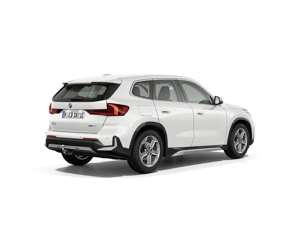 BMW iX1 xDrive30 xLine AHK LED NAVI KAMERA SHZ PDC foto 3