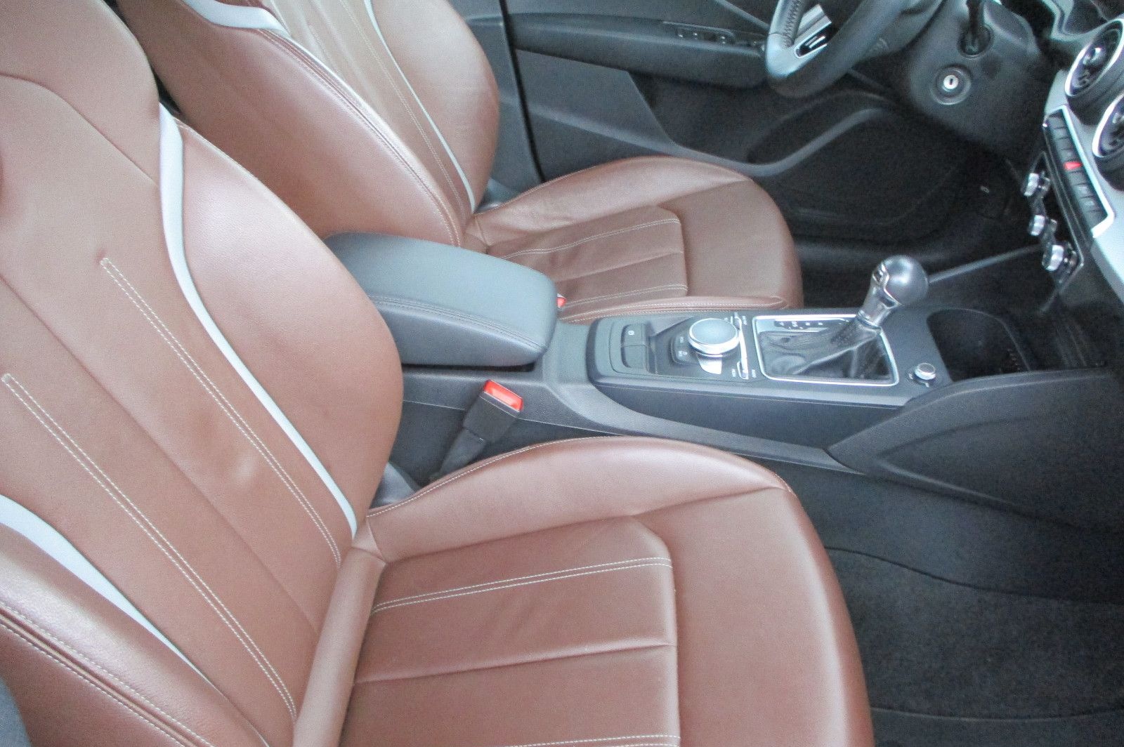 Audi Q2 35 TDI S tronic NAVI LEDER SITZH TEMP LED PDC foto 14